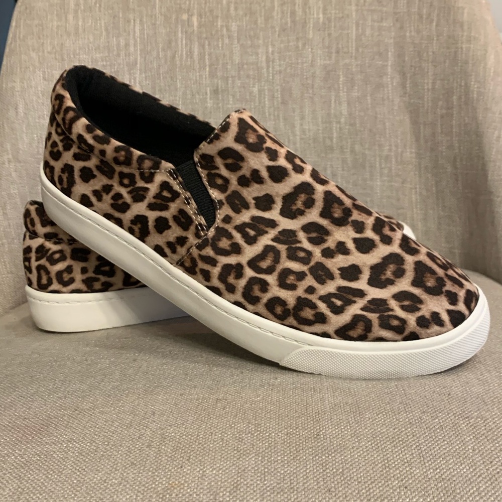 Soda leopard sneakers